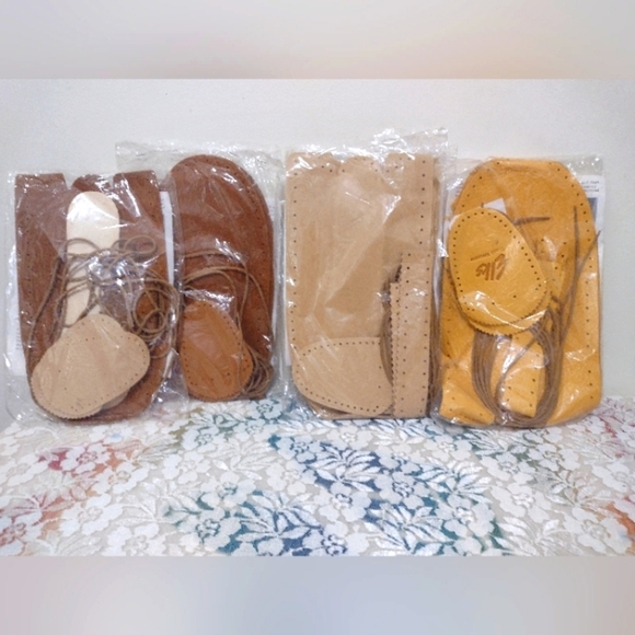 Vintage Moccasin Making Kits Crafting Leather Supplies Sizes 7 8 9 - Picture 4 of 4